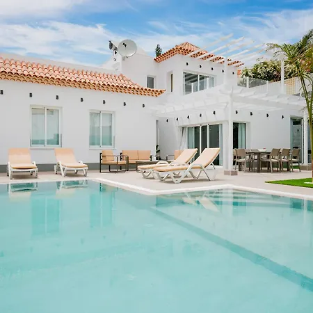 Elite: Your Private Haven Of Prestige * Costa Adeje (Tenerife)