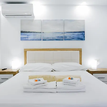 Elite: Your Private Haven Of Prestige *