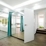 度假居 Elite: Your Private Haven Of Prestige 阿德耶