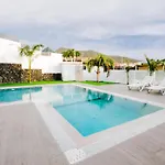 Elite: Your Private Haven Of Prestige Holiday home