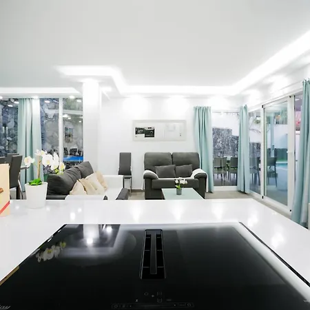 Elite Your Private Haven With Heated Pool Сasa de vacaciones Costa Adeje (Tenerife)