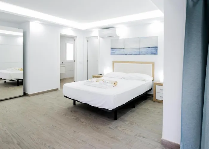 Elite: Your Private Haven Of Prestige Semesterbostad Costa Adeje (Tenerife)