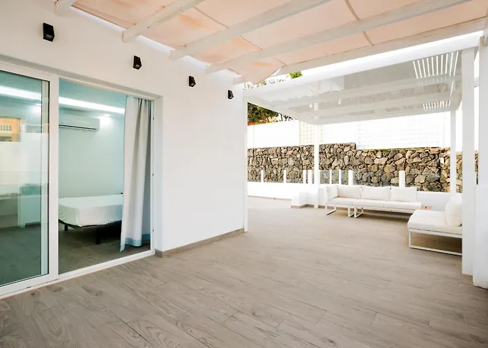 Semesterbostad Elite: Your Private Haven Of Prestige *