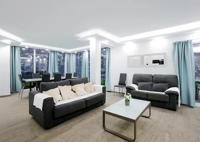 Elite: Your Private Haven Of Prestige * Costa Adeje (Tenerife)